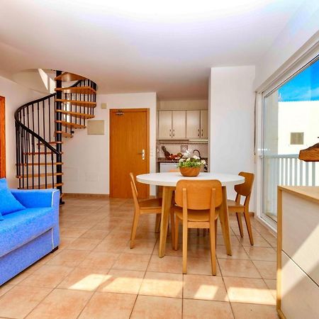 Apartamentos Sa Varadero Fronte Mar Espujols Es Pujols Exteriér fotografie