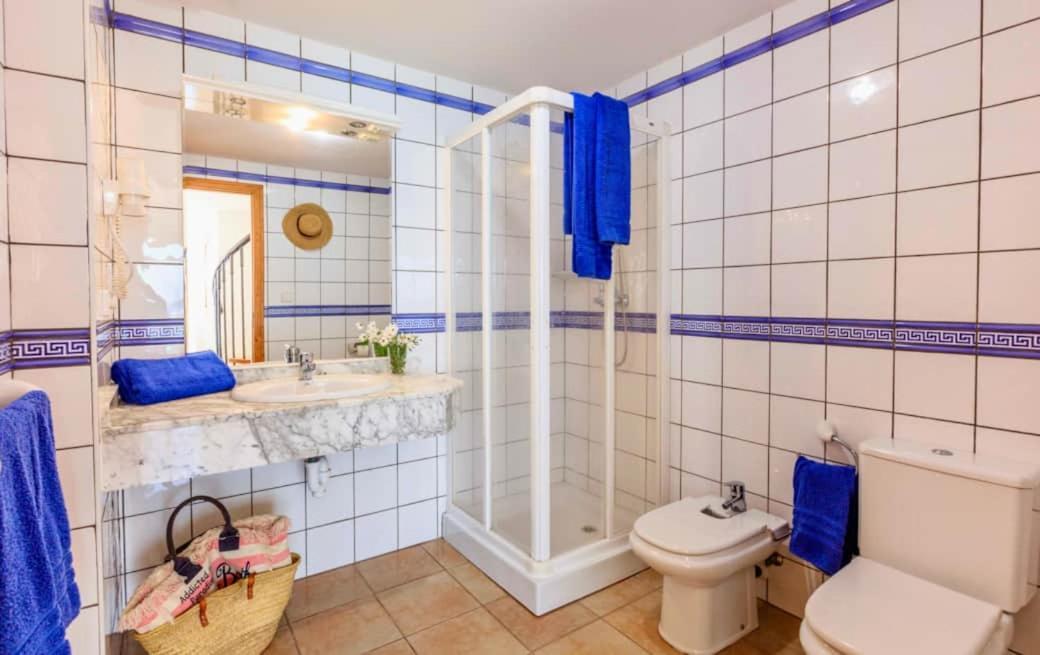 Apartamentos Sa Varadero Fronte Mar Espujols Es Pujols Exteriér fotografie