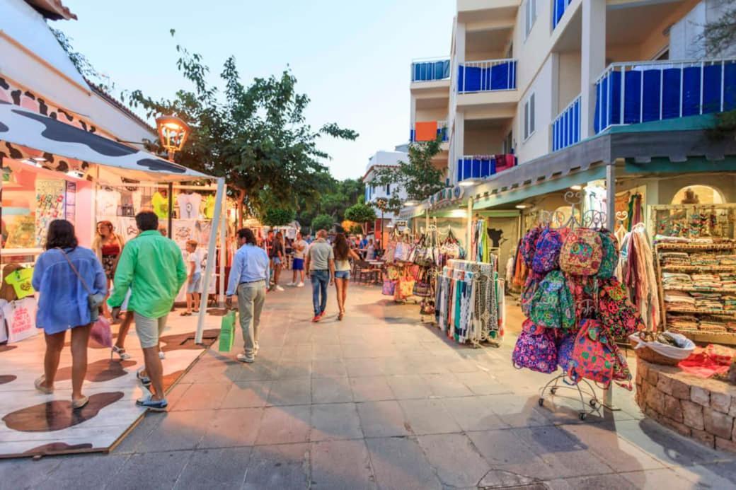 Apartamentos Sa Varadero Fronte Mar Espujols Es Pujols Exteriér fotografie